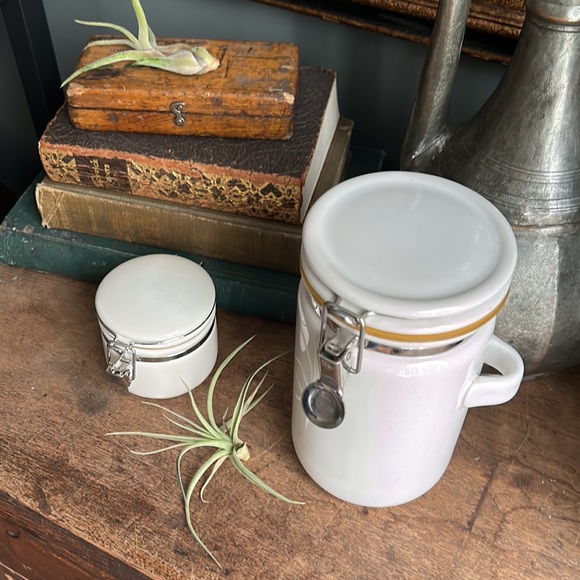 VINTAGE White Farmhouse Ceramic Canister SET - Picture 3 of 9